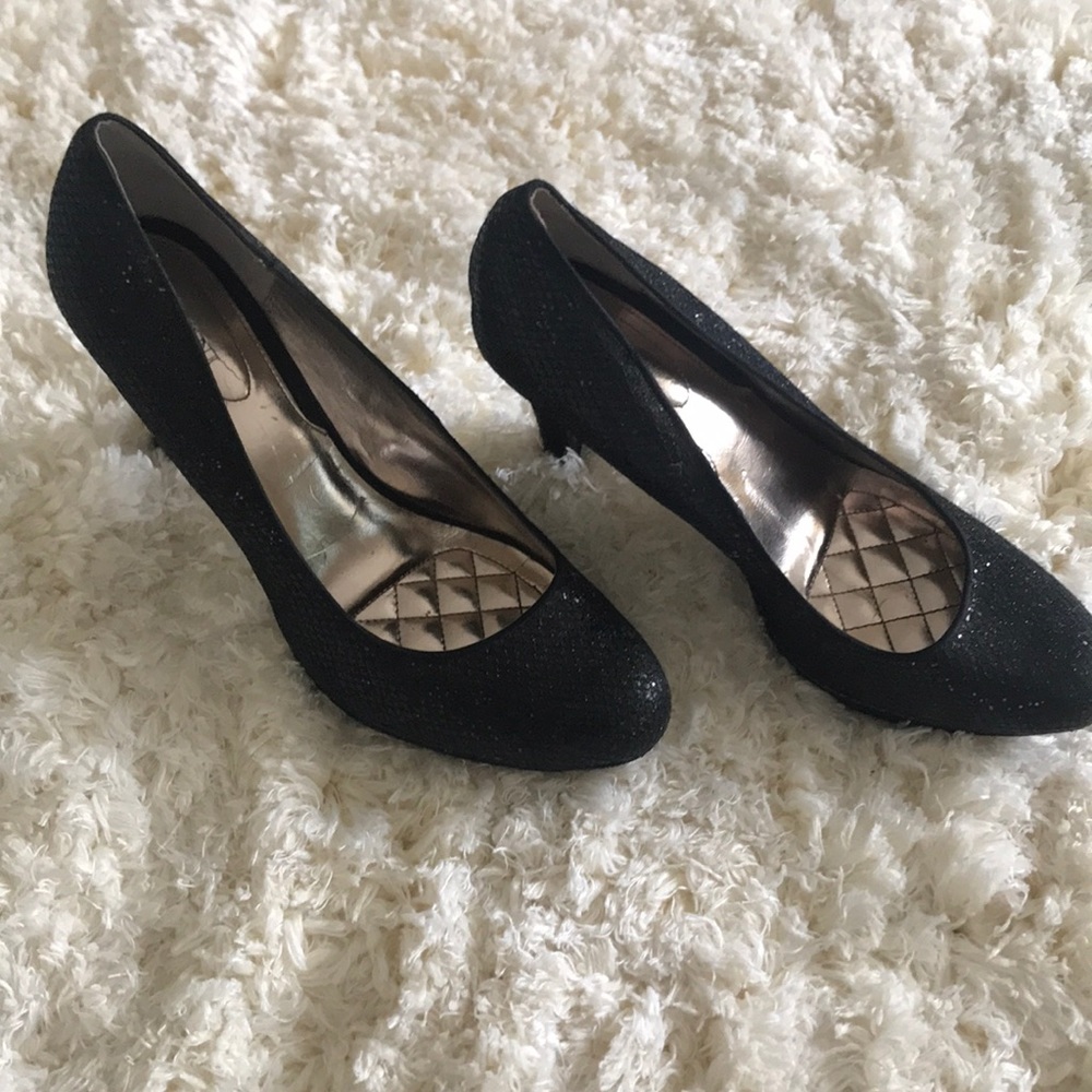 Girls night out anyone?